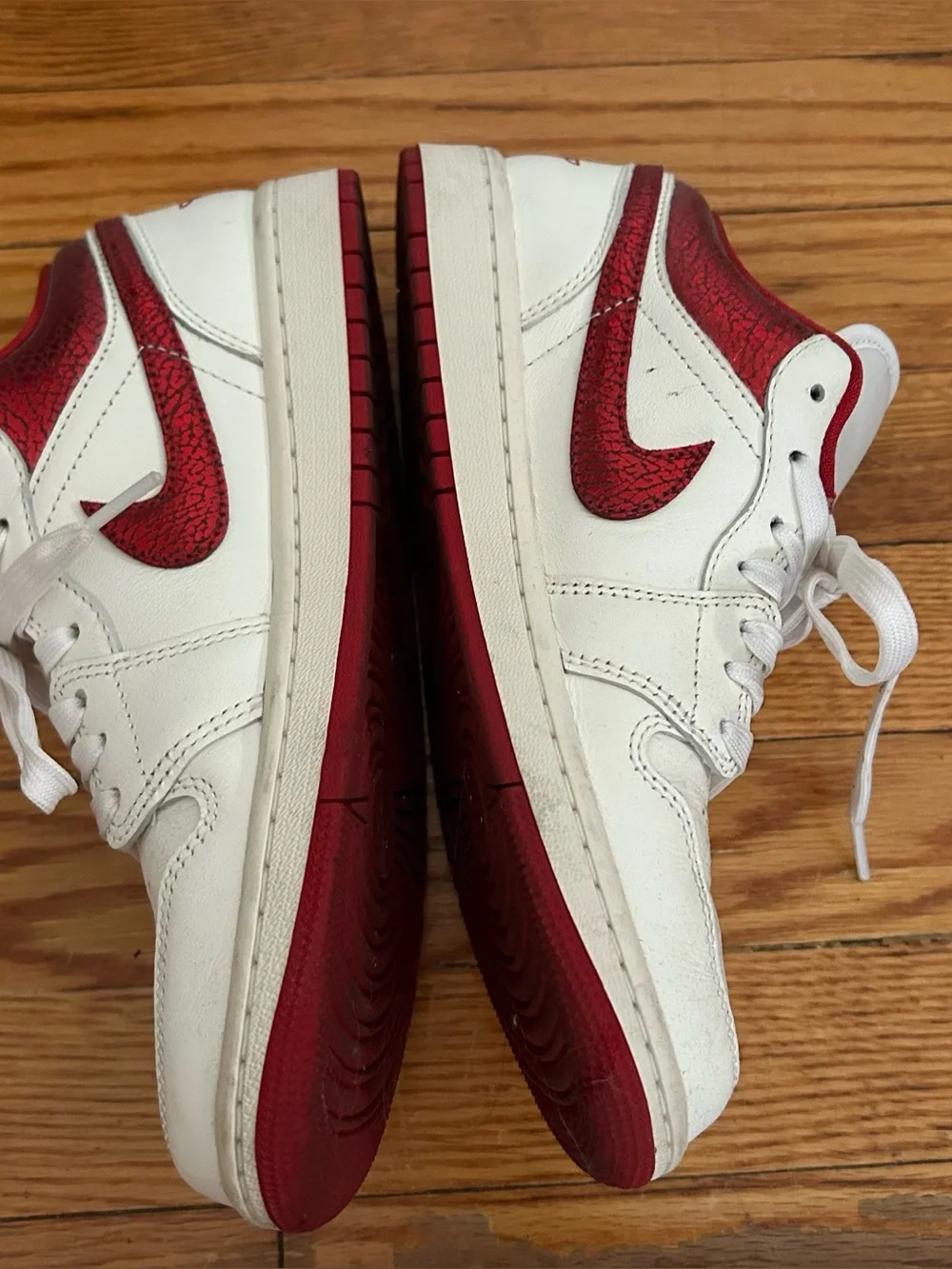 Nike Air Jordan Low 1 SE Women’s 8